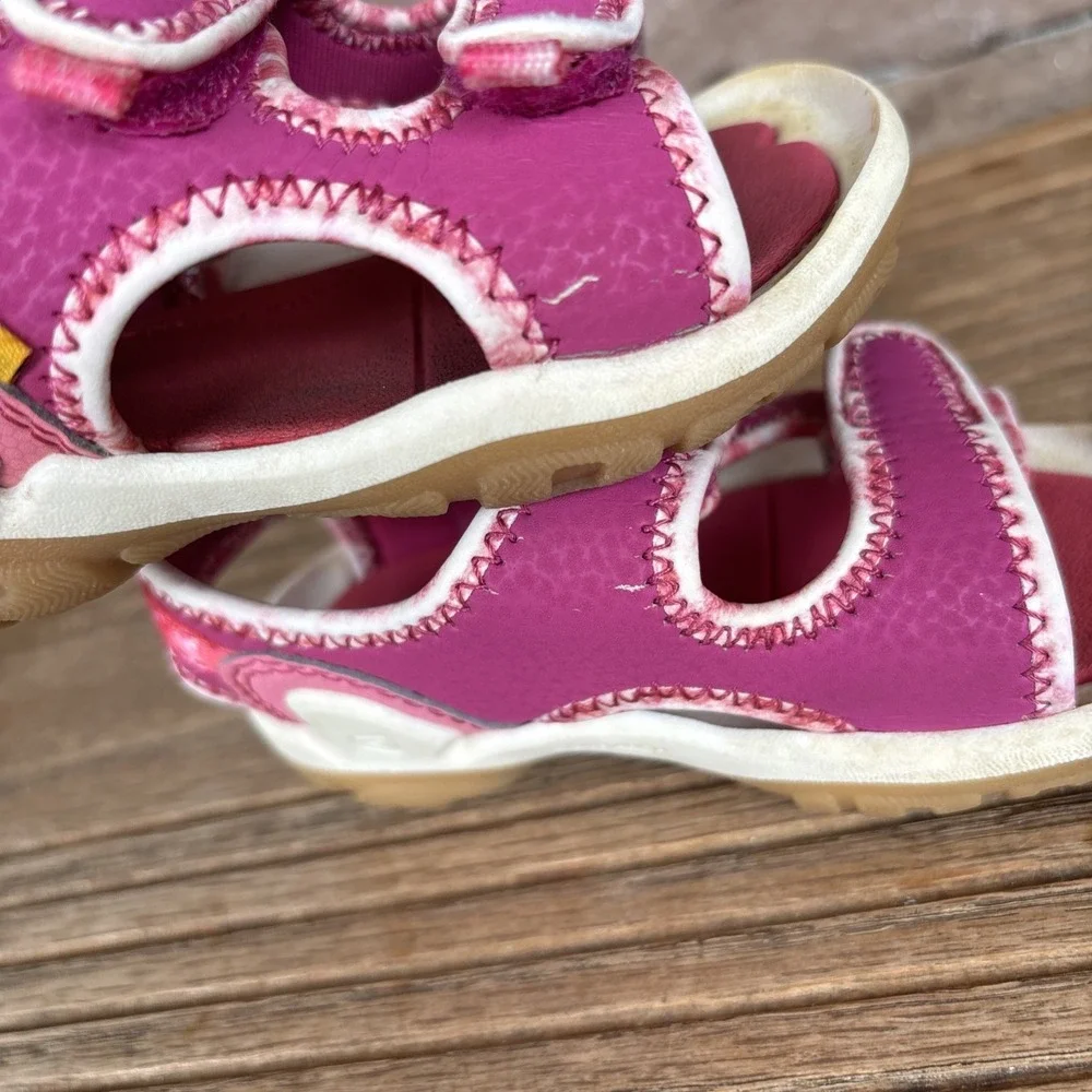 Keen Knotch Creek Toddler US 6 Open Toe Pink/White Water Sports/Hiking Sandals